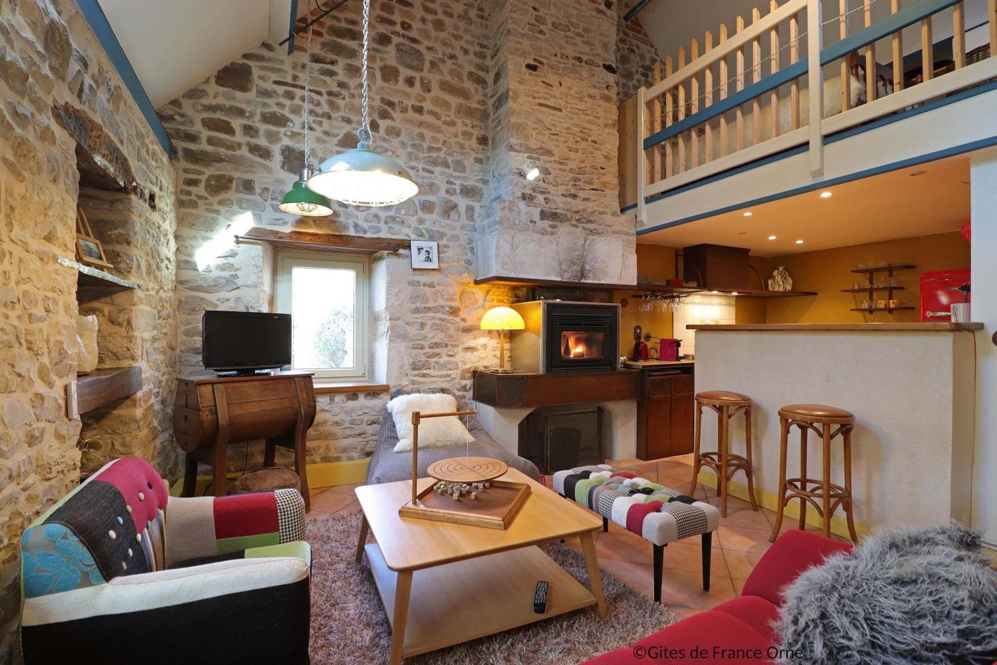 La Lande-de-Goult La Cage Aux Oiseaux Bed & Breakfast エクステリア 写真