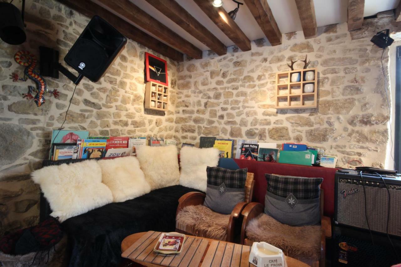 La Lande-de-Goult La Cage Aux Oiseaux Bed & Breakfast エクステリア 写真